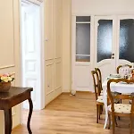 Apo - Center By Flat Manаger Apartament Varna