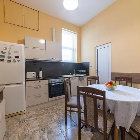 Apo - Center Appartement *